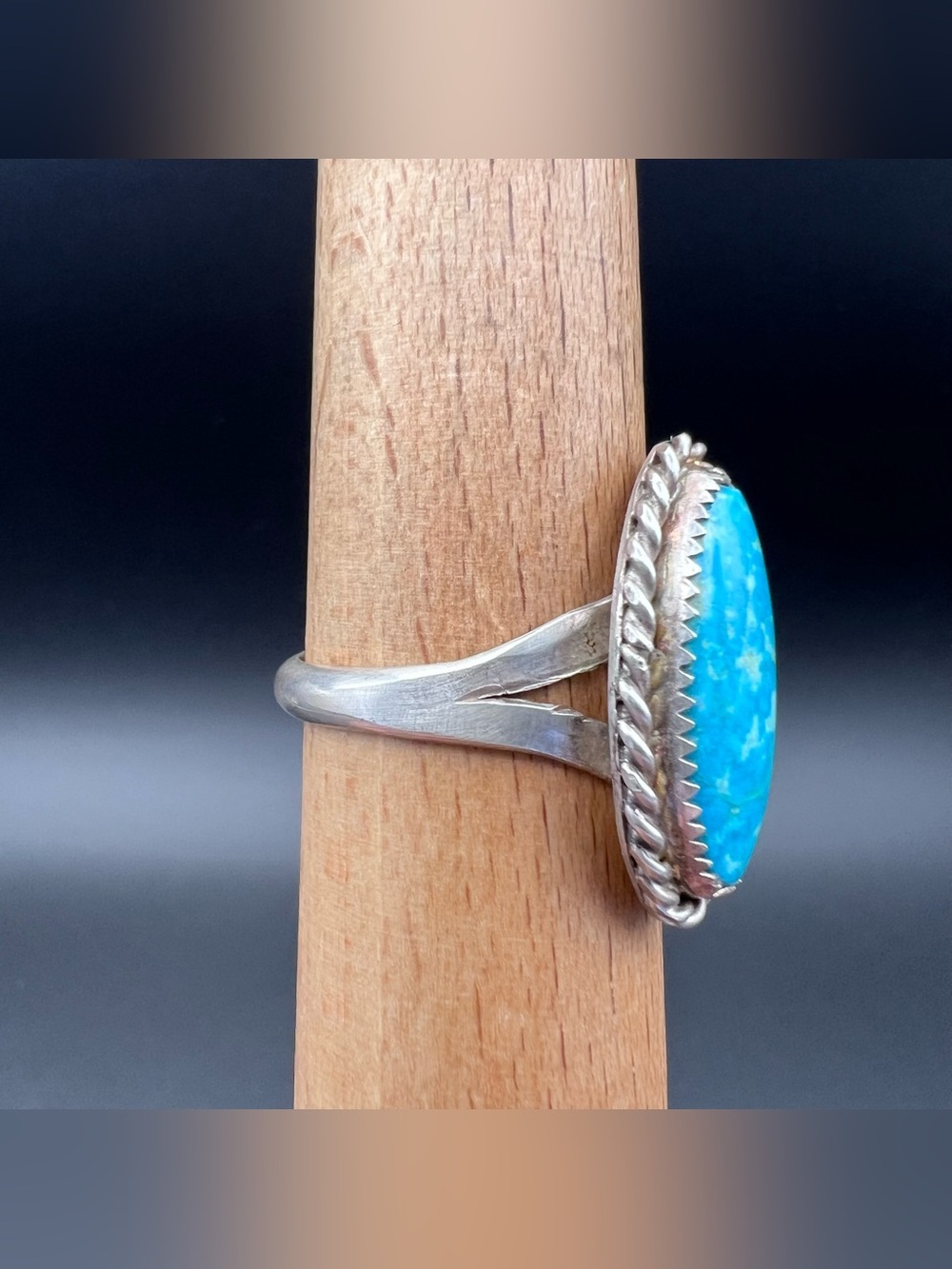 Native American Turquoise Ring - Picture 2 of 6